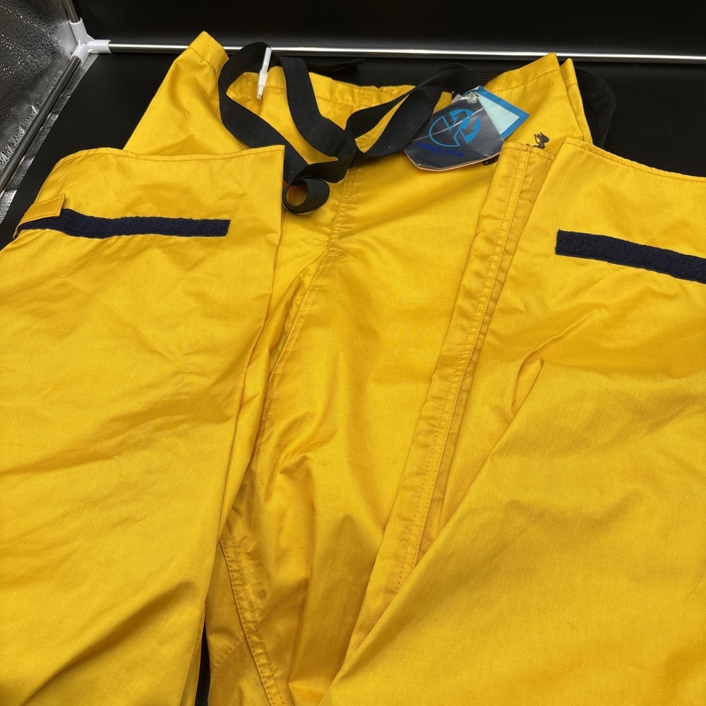 DeckSkins Gore-Tex Fishing Boating Pant NWT Men Gold Yellow Waterproof SZ M 505